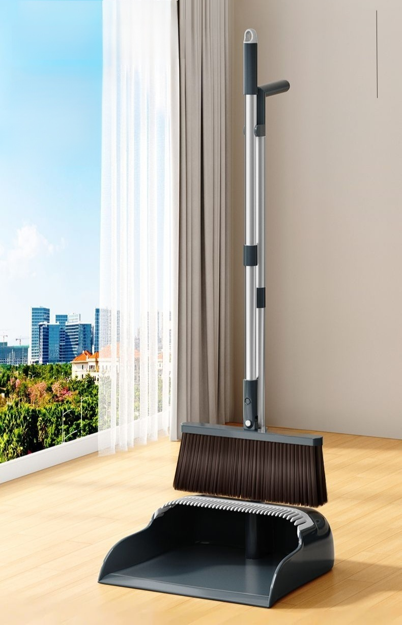 柔らかい毛のほうきのアップ画像