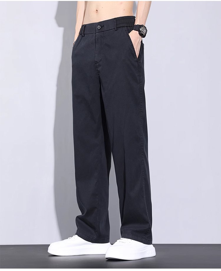 남성 스트레이트 바지 뒷모습 디테일