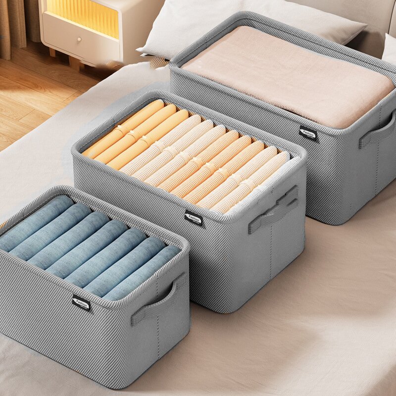 大容量衣類収納ボックス