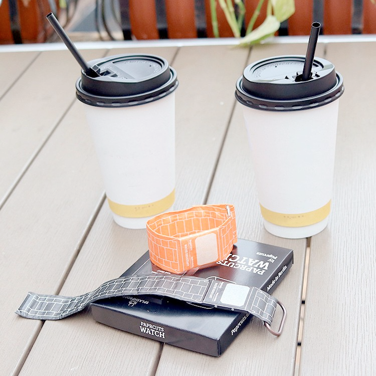 【ペーパーウォッチ】軽量 撥水加工　破れない　エコ　マグネット式　男女兼用