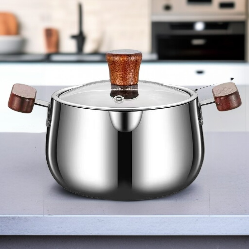 아기 이유식을 위한 3단 우유통