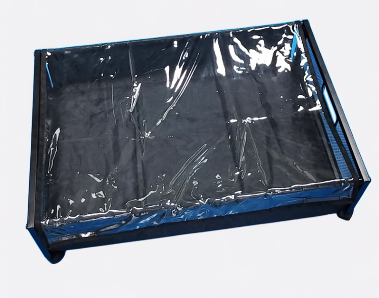 다양한 옷을 정리할 수 있는 대용량 수납함