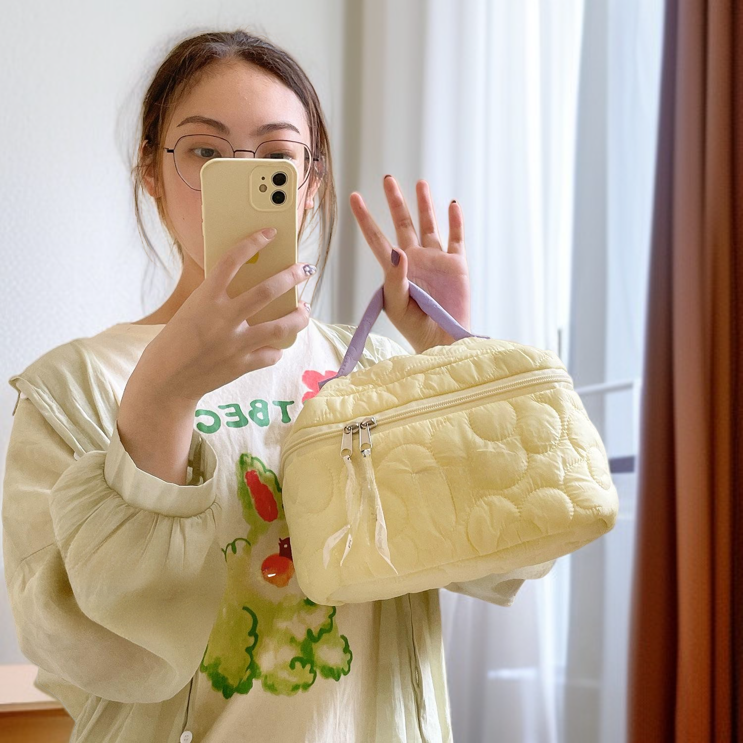 미니멀 릴리안 컬러 플라워 파우치 대용량 수납팩