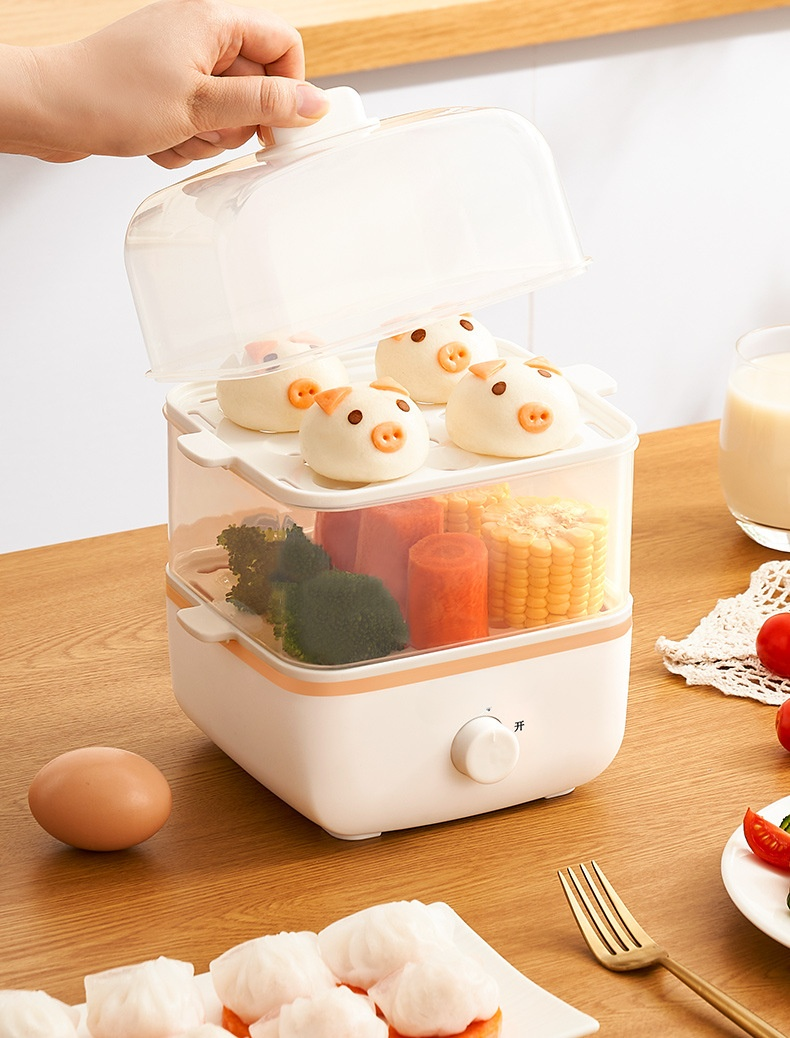 다기능 전기찜기로 계란찜 조리 모습