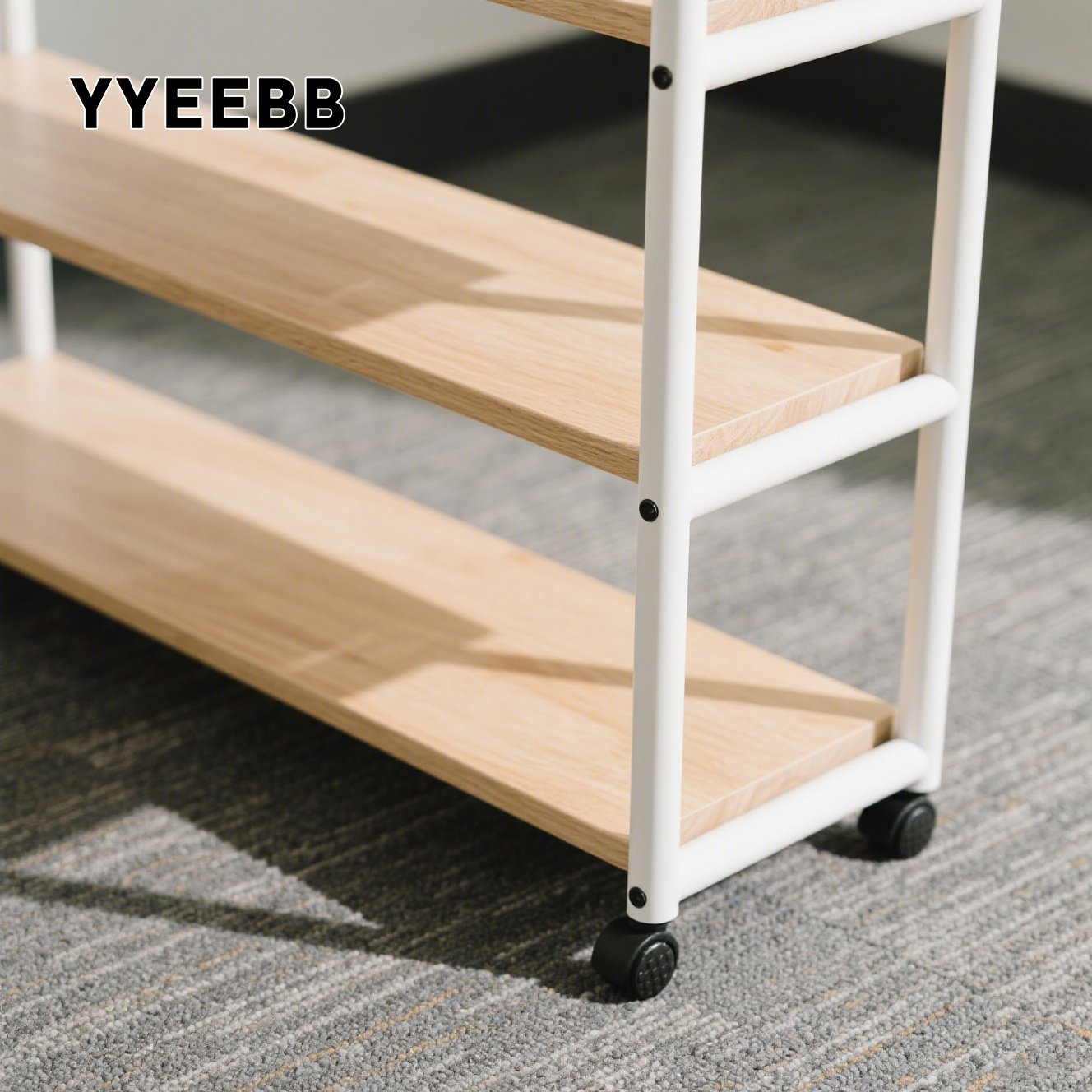 Stojak na buty z drewna – solidna konstrukcja