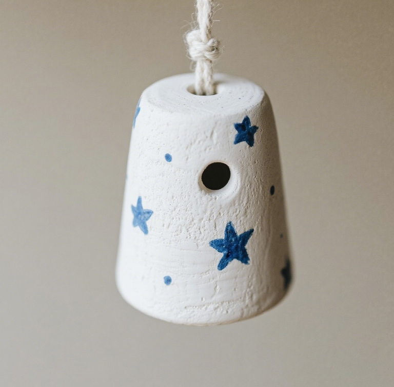 Carillons éoliens en terre cuite de la série Star