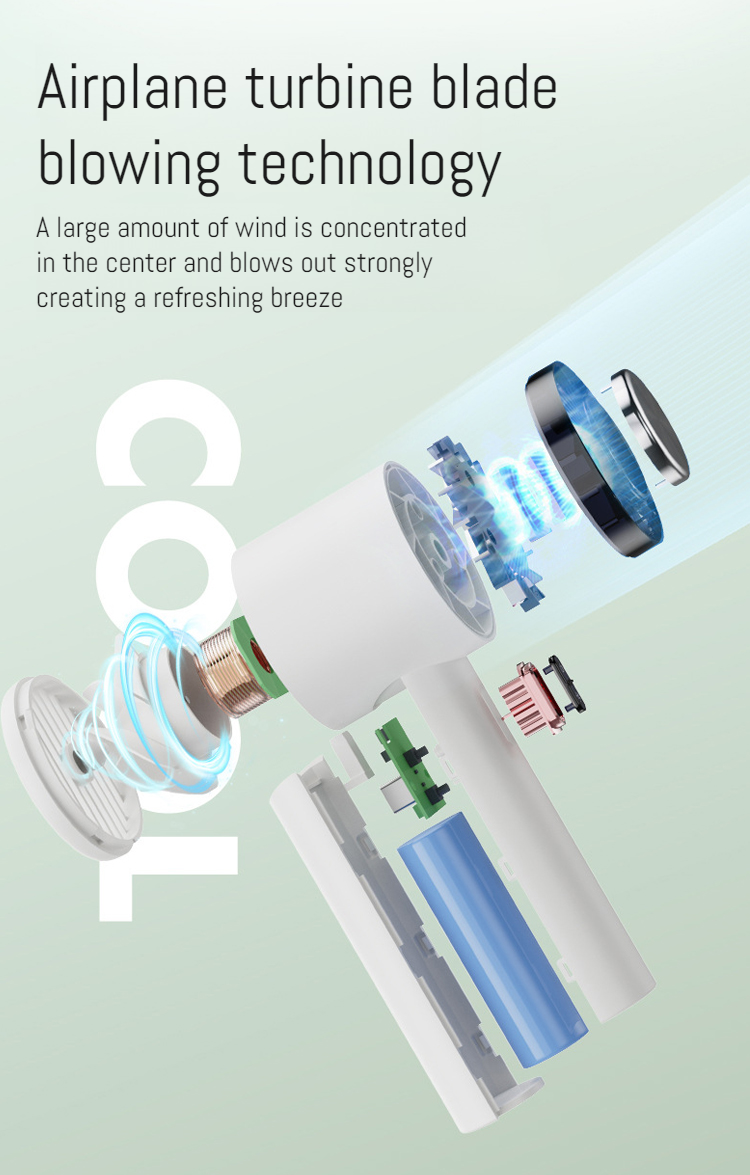 Portable fan with built-in cooling plate in hand