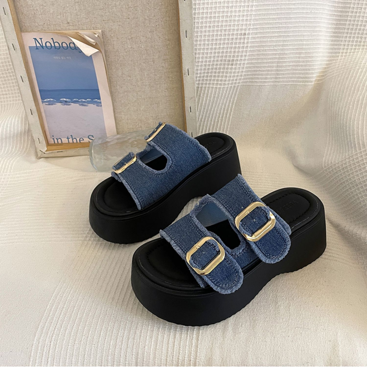 カジュアルなデニムキャンバスサンダル履き心地イメージ