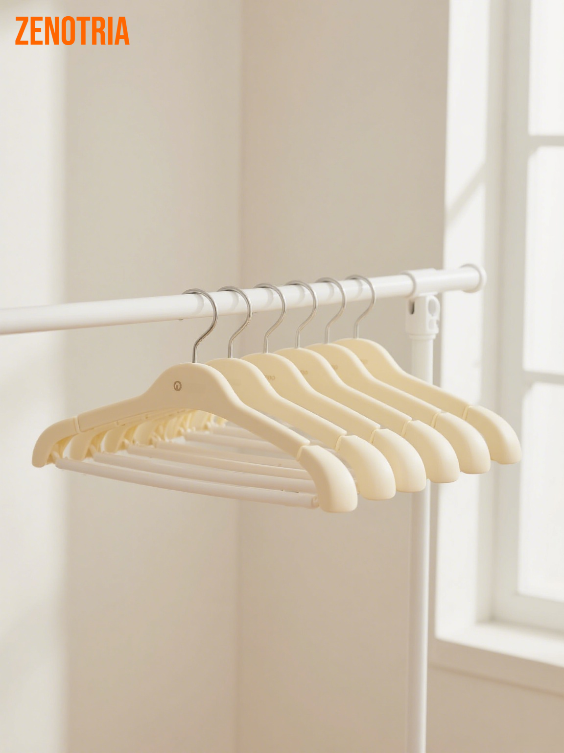吸盤式折りたたみ洗濯ハンガー