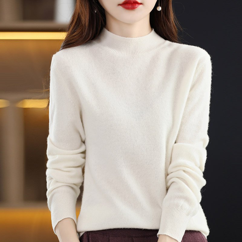 モックネックニット