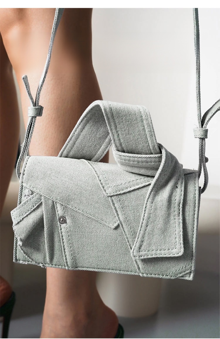 럭셔리 심플 데님 스퀘어백