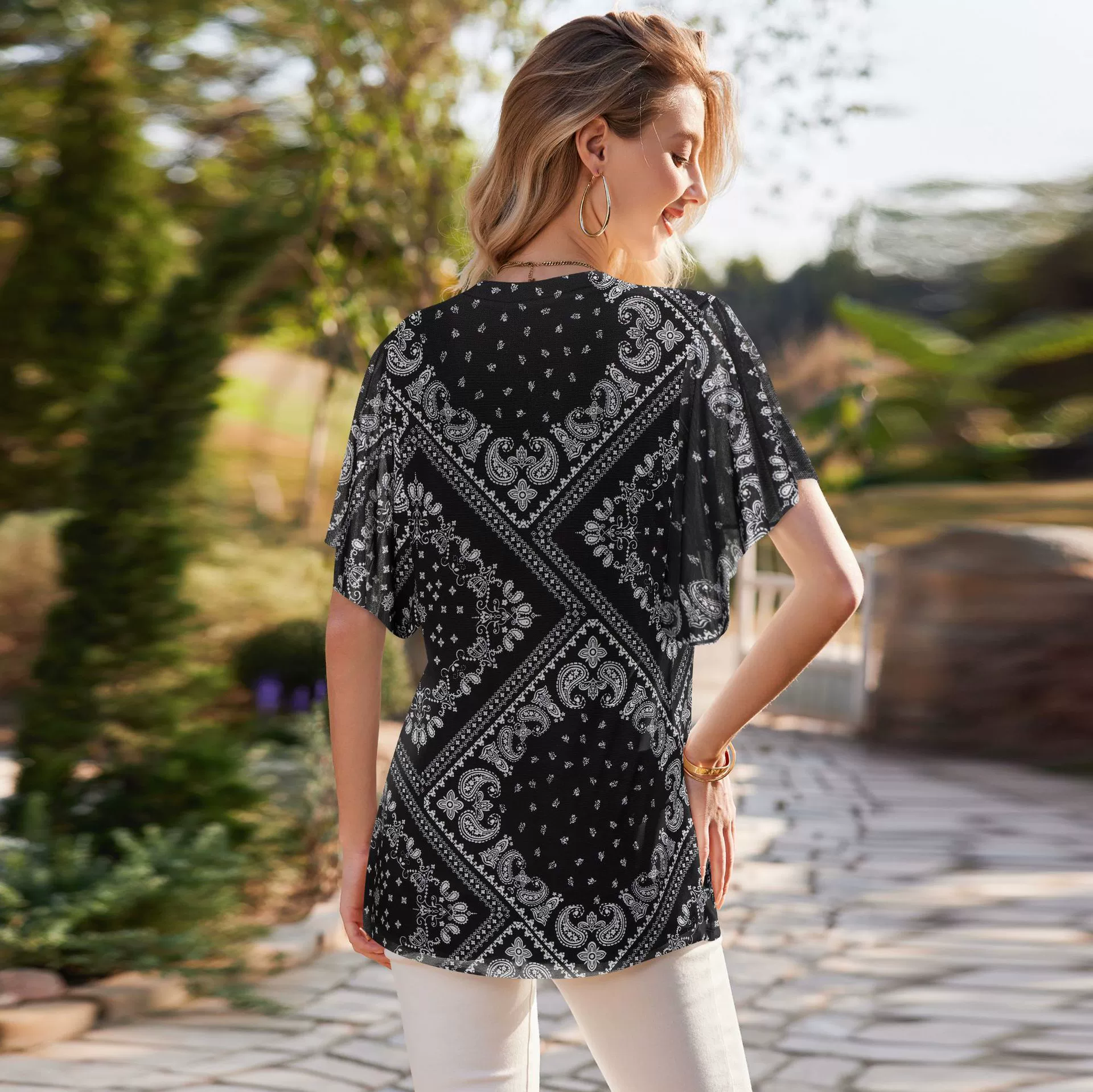 V-kołnierz krótki rękaw modne cienkie tkaniny damskie koszulki