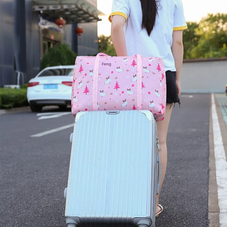 Összehajtható, vízálló utazási tárolózsák