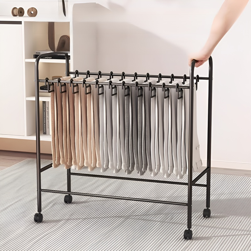 철예 바닥 바지 수납 선반 전체 모습