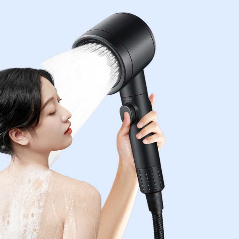 高科技シャワー増圧・超強力シャワーヘッド