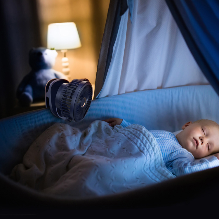 【静音仕様、USB充電】3WAYクリップ式卓上扇風機