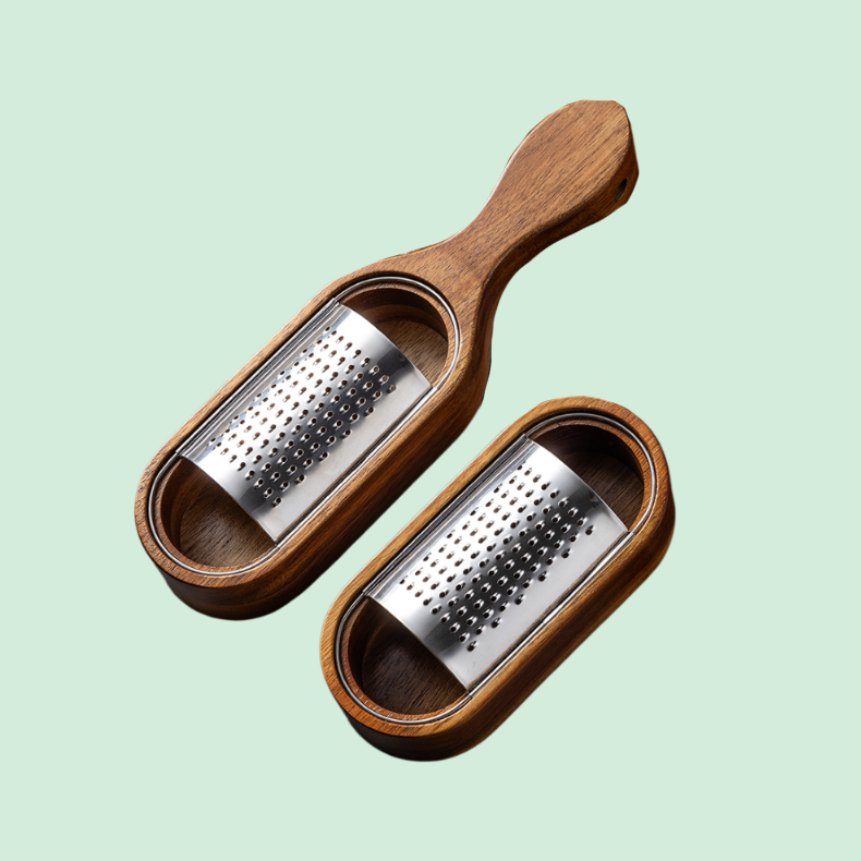 アカシア木製チーズグレーター収納式チーズおろし器