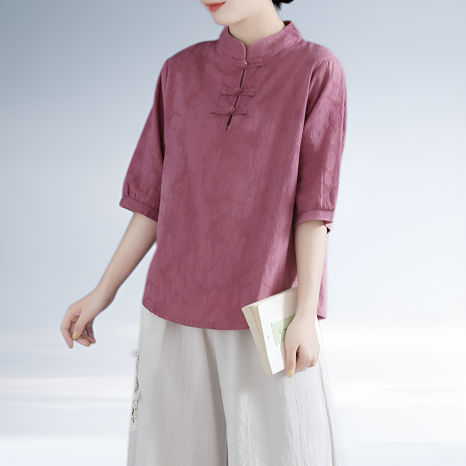 女性用ルーズフィットTシャツ ヴィンテージ風 ゆったりTシャツ