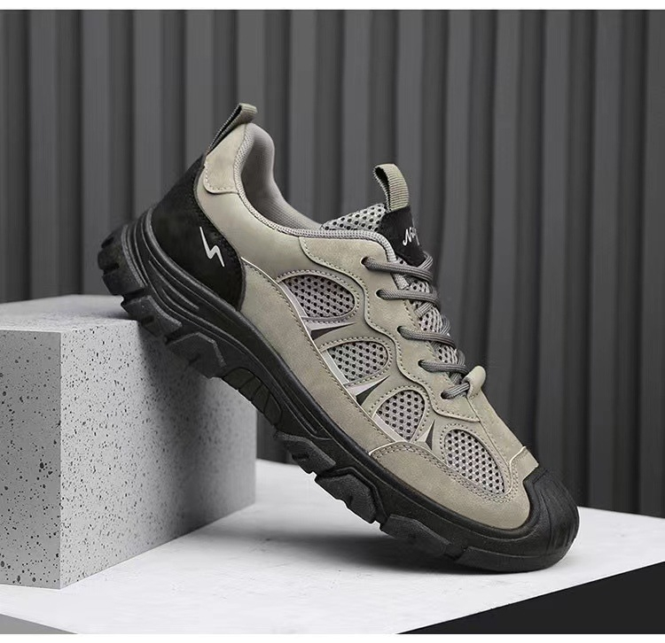 耐久性の高いアウトドア向けハイキングシューズ