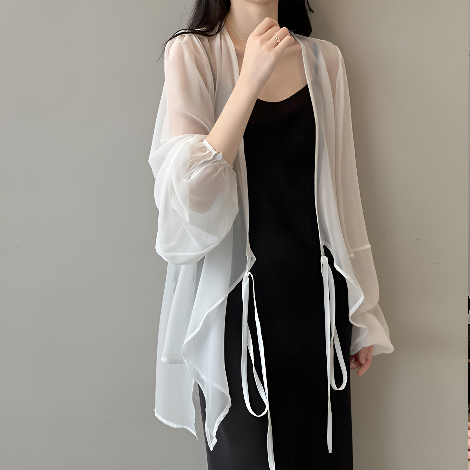 新しい中国風の日焼け止め服カーディガン、アイスシルクトップ、個性的な高級日焼け止め服デザイン、ニッチな日焼け止め服、通気性のあるファッションアウターウェア、小さなカーディガン