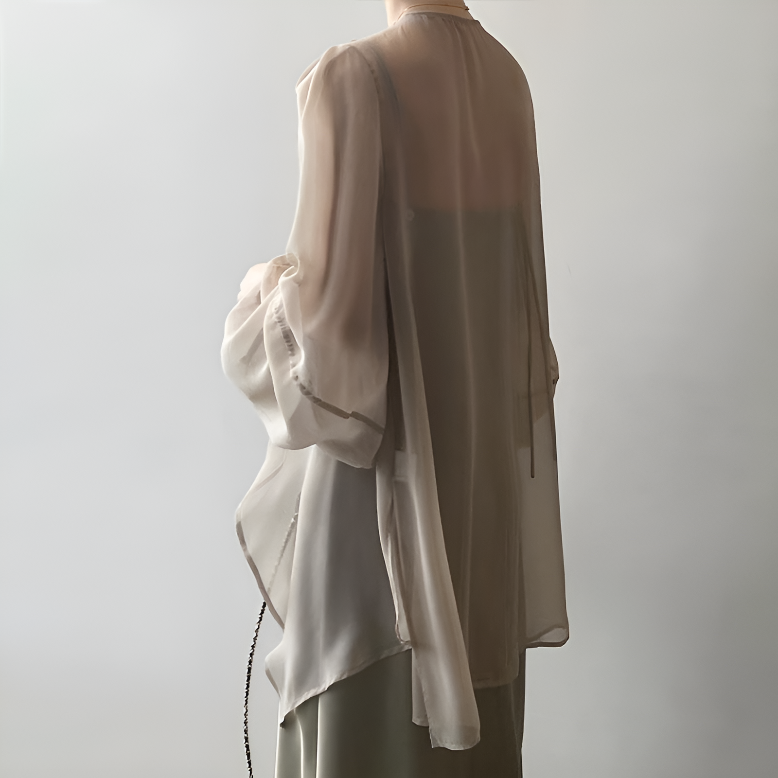 新しい中国風の日焼け止め服カーディガン、アイスシルクトップ、個性的な高級日焼け止め服デザイン、ニッチな日焼け止め服、通気性のあるファッションアウターウェア、小さなカーディガン