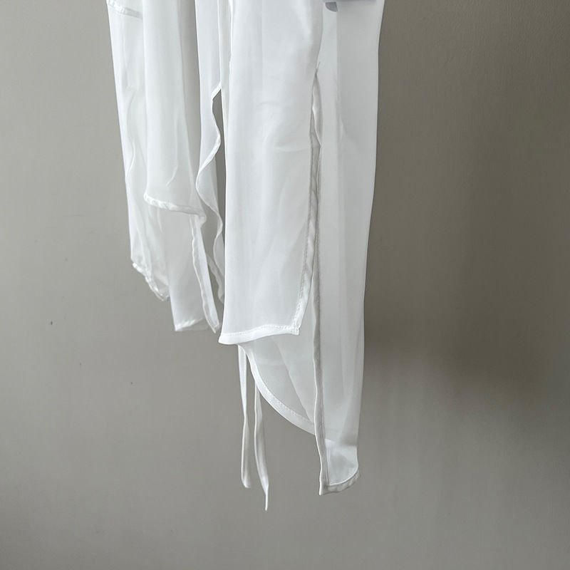 夏の紫外線対策に最適なファッションアウターウェア