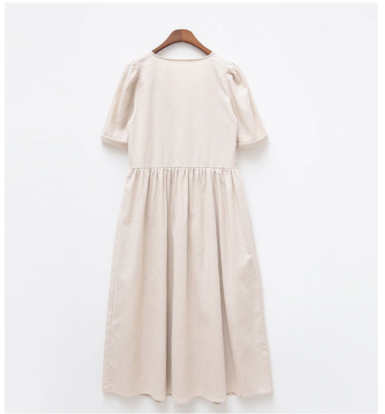 涼しげな夏向けリネンワンピース