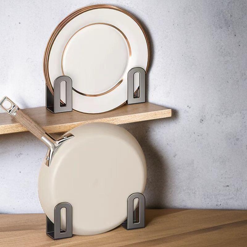 Non perforated kitchen storage