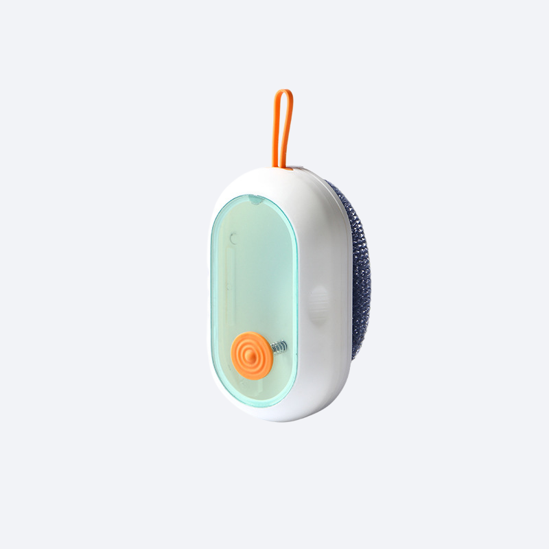 押して洗浄液で洗い皿ブラシ