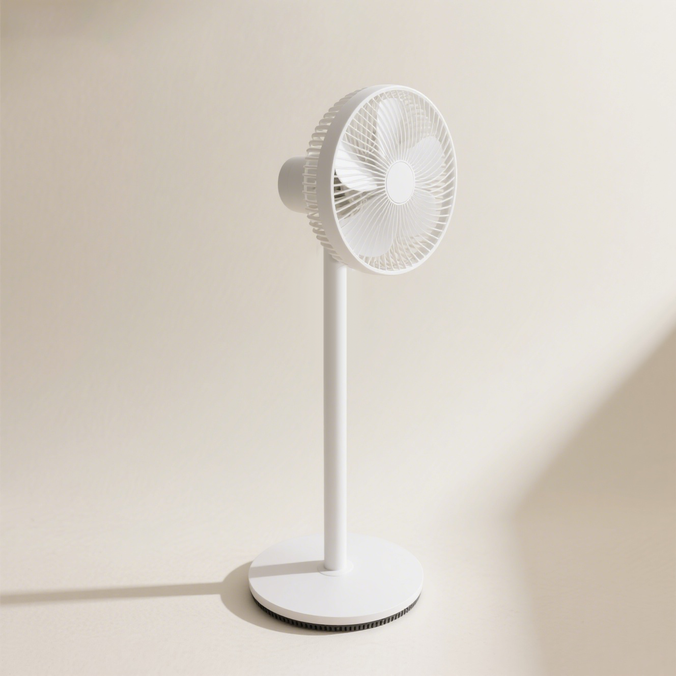 Stojací Výkonný Větrák s Nastavitelnou Výškou