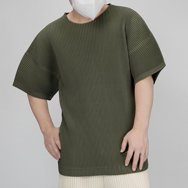 プリーツメンズカジュアルTシャツオールマッチ5分袖トップス