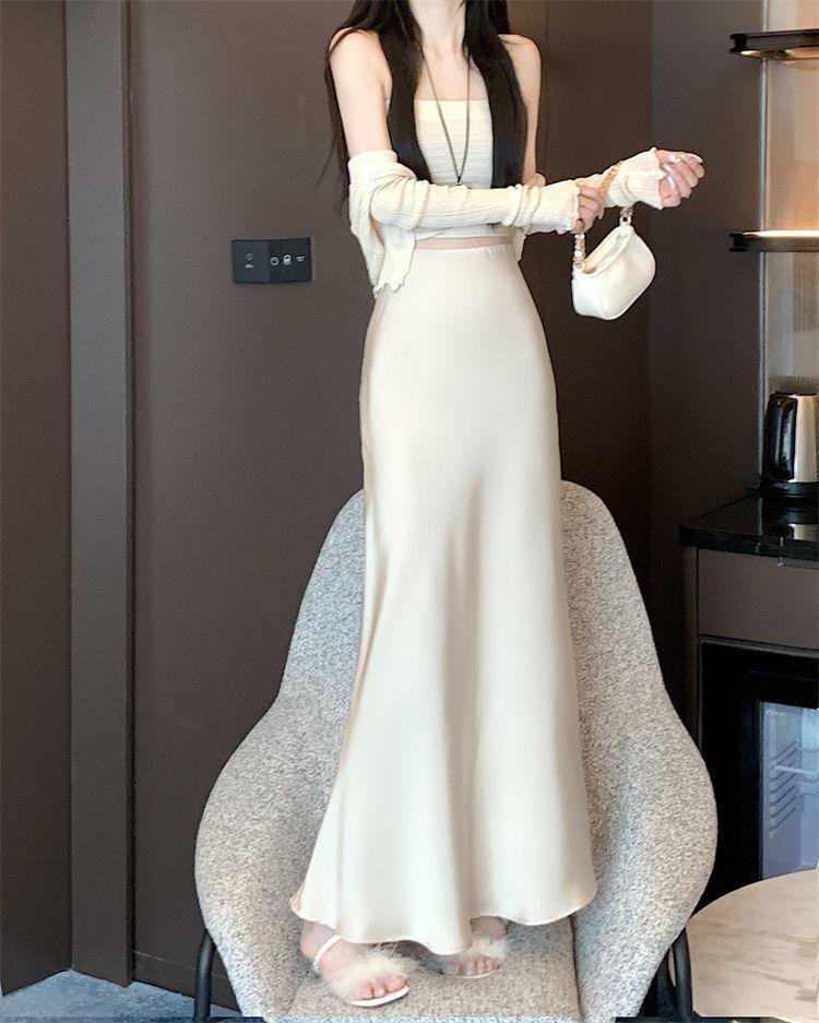 머메이드 스커트 뒷모습