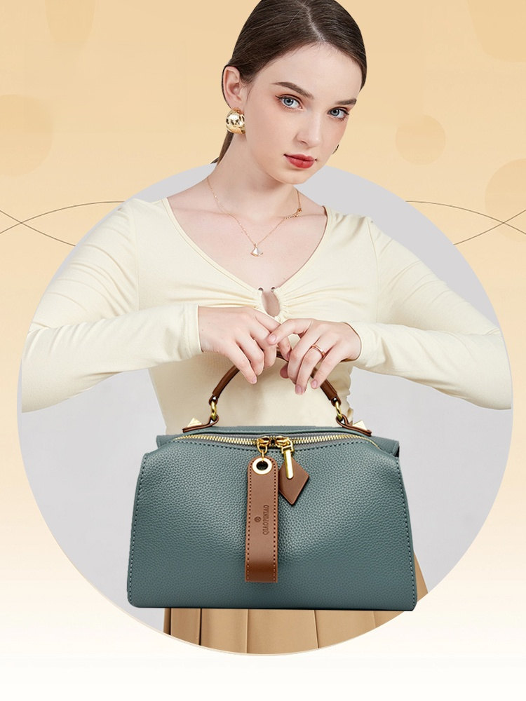 حقيبة الكتف العصرية الراقية من الماركة الإيطالية