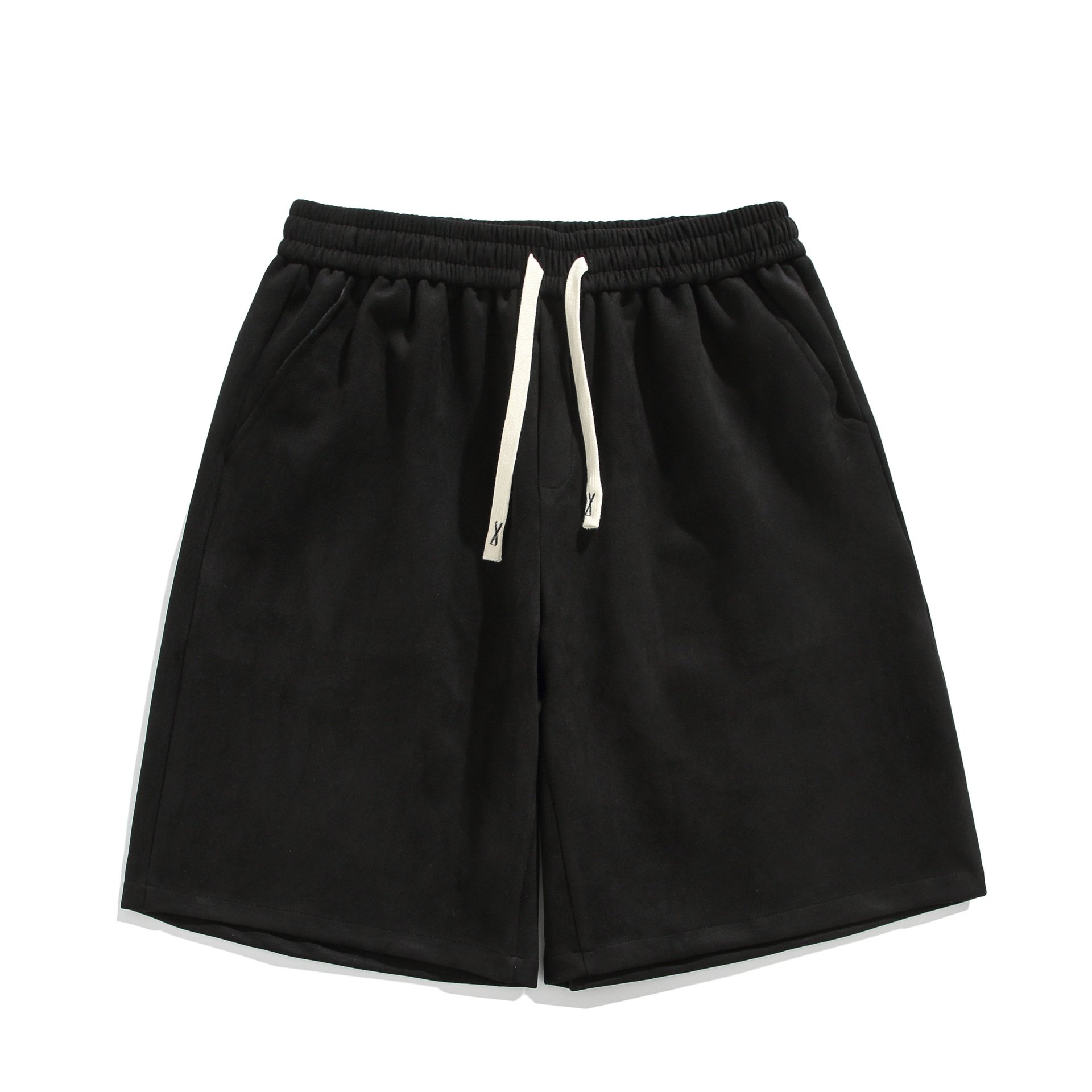 スエードのショートパンツ