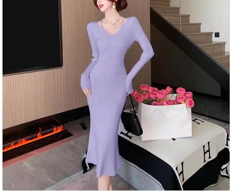 トレンド感ある秋冬ニットワンピース素材アップ