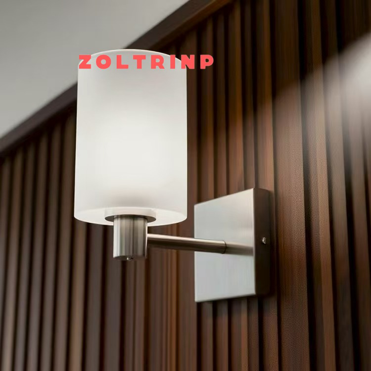 Moderne schlichte Wandleuchte