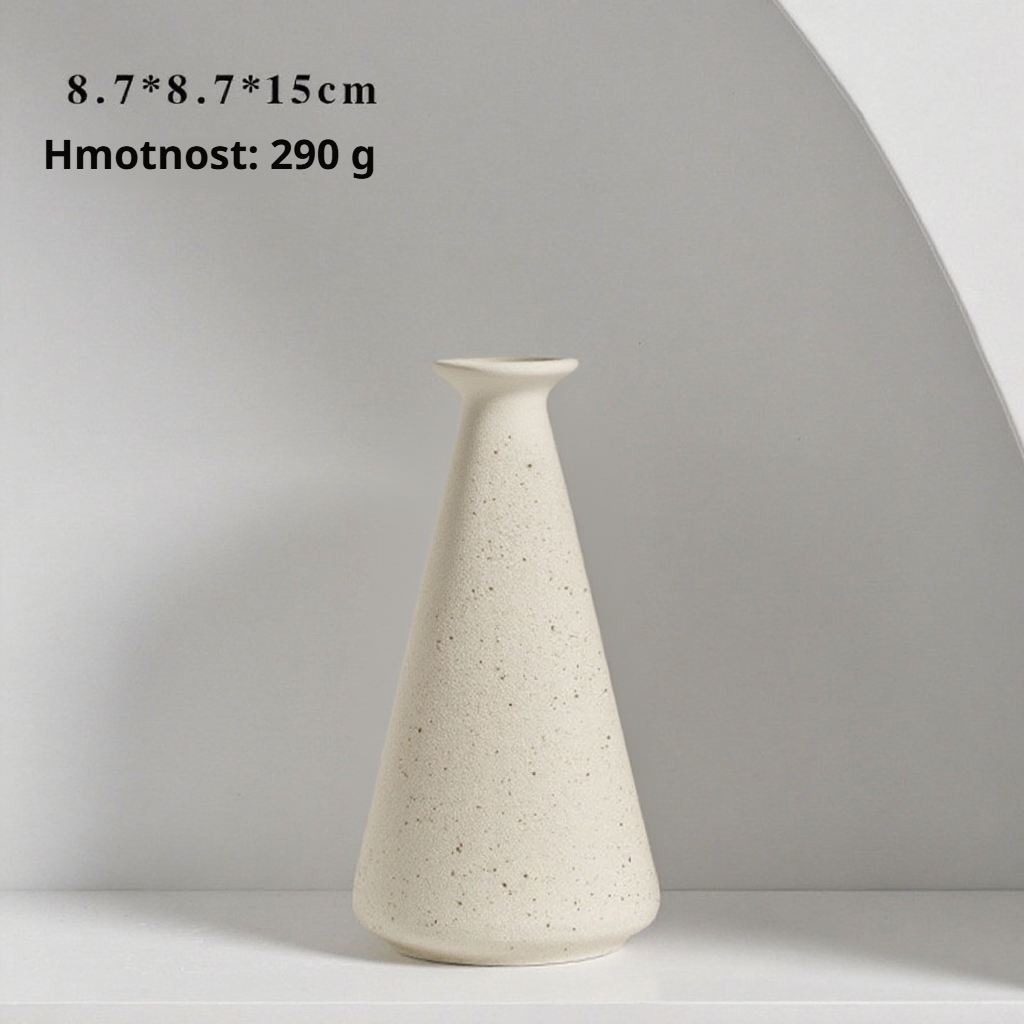 Jednoduchá matná bílá váza z keramiky, vhodná na malé květinové aranžmá