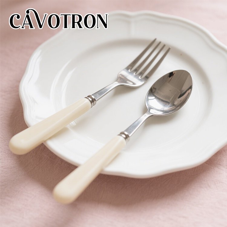 高品質ステンレス製箸とスプーンセット全体画像