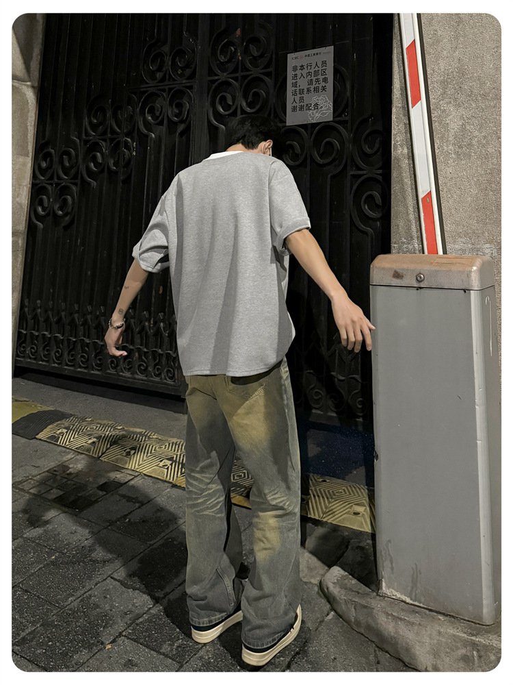 メンズフェイクツーピーストップスのバックスタイル