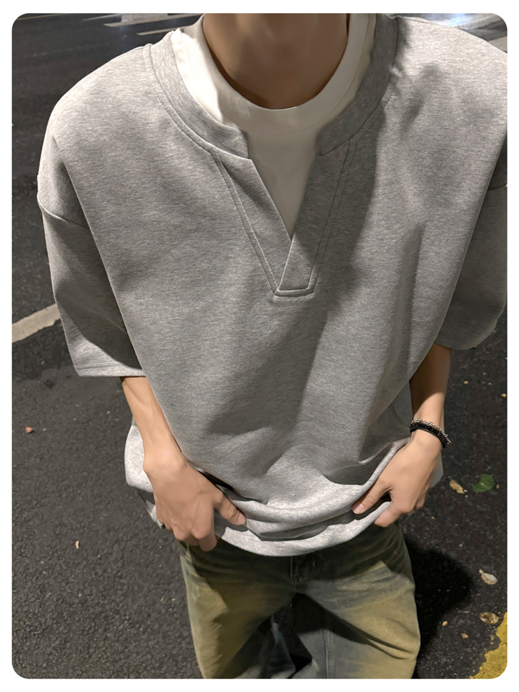 コントラストカラーフェイクツーピース半袖Tシャツ全体像