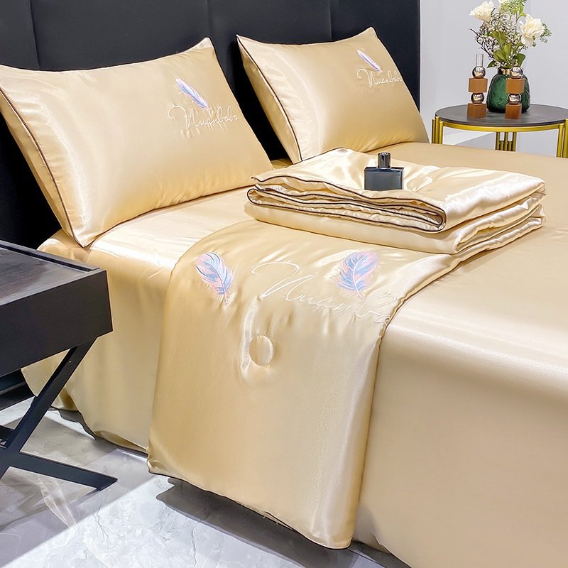 Four-piece set made of ice silk