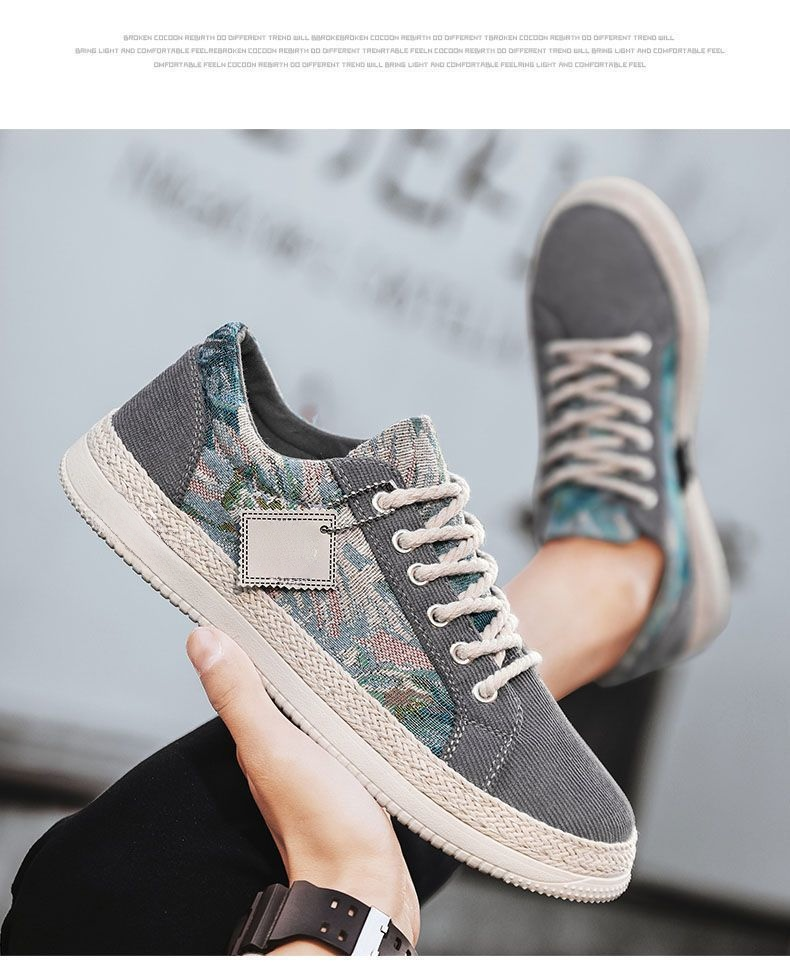 軽くて履きやすいメンズキャンバスシューズ