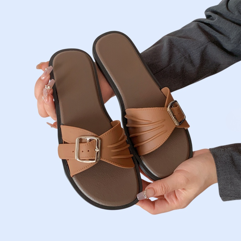 クロスオーバーローマサンダル