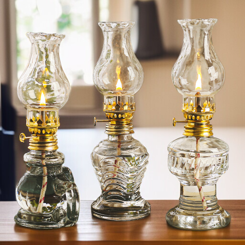 복고풍 구식 석유등 촛대 전체 모습