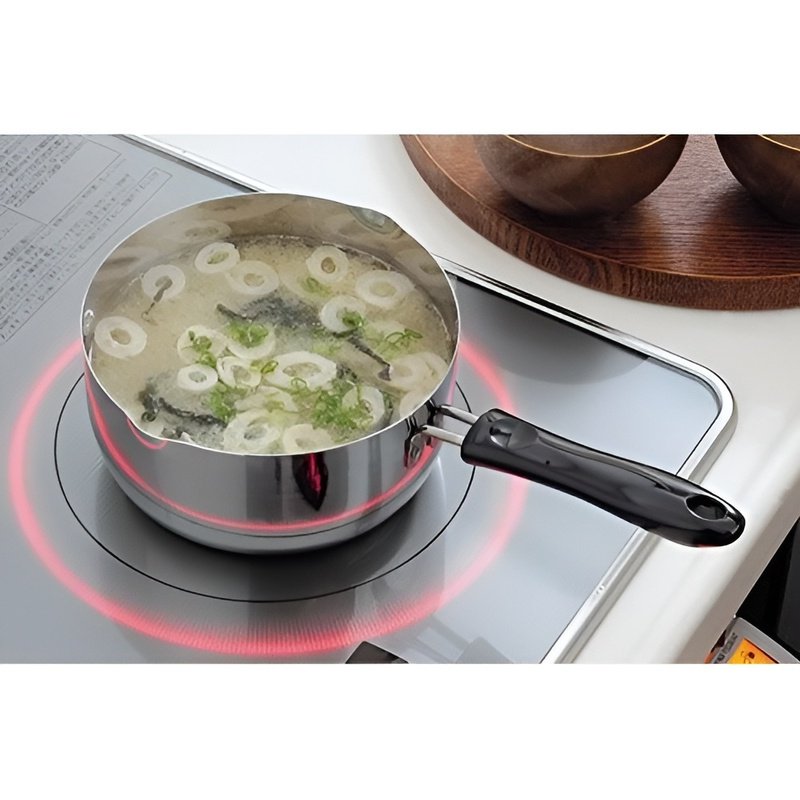 Yukihira pot with graduations