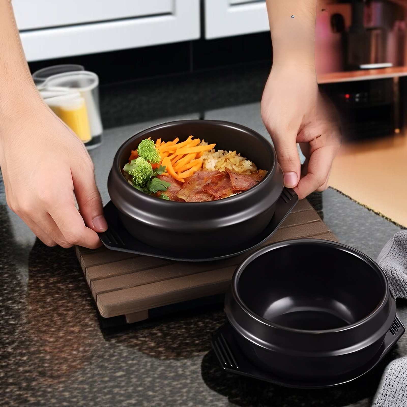 業務用/家庭用14.5/16/17.5CM韓国石鍋ビビンバ専用鍋/キャセロール、耐高温韓国石鍋（トレイ付き/なし）、1人または2〜3人向け。