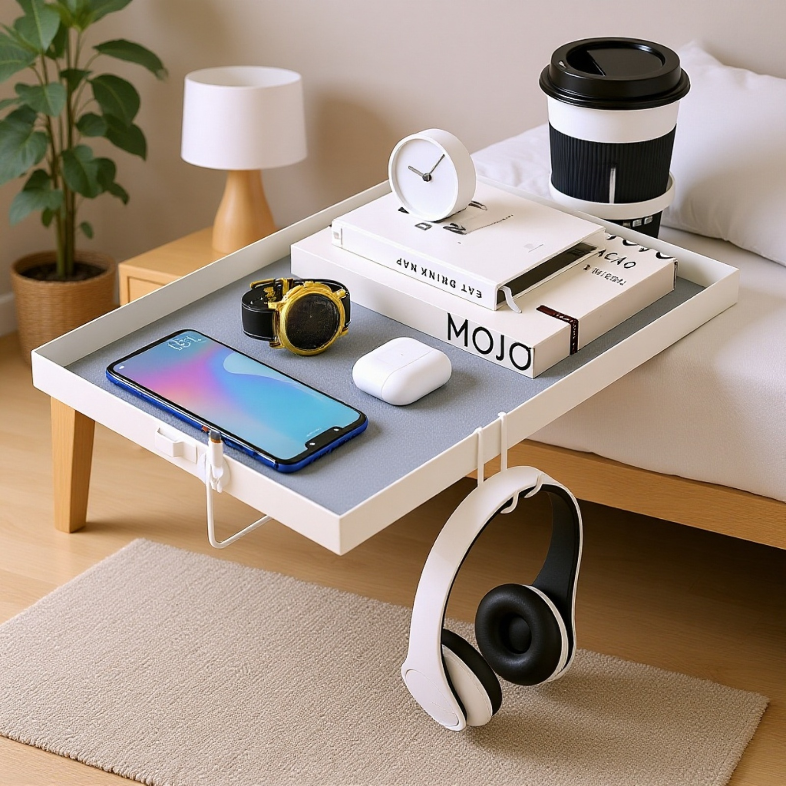 穴あけ不要で取り付け可能なベッド周り収納ラック