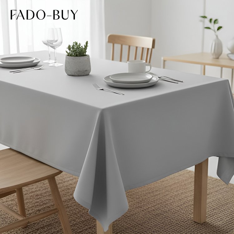 미니멀리스트 디자인 식탁보