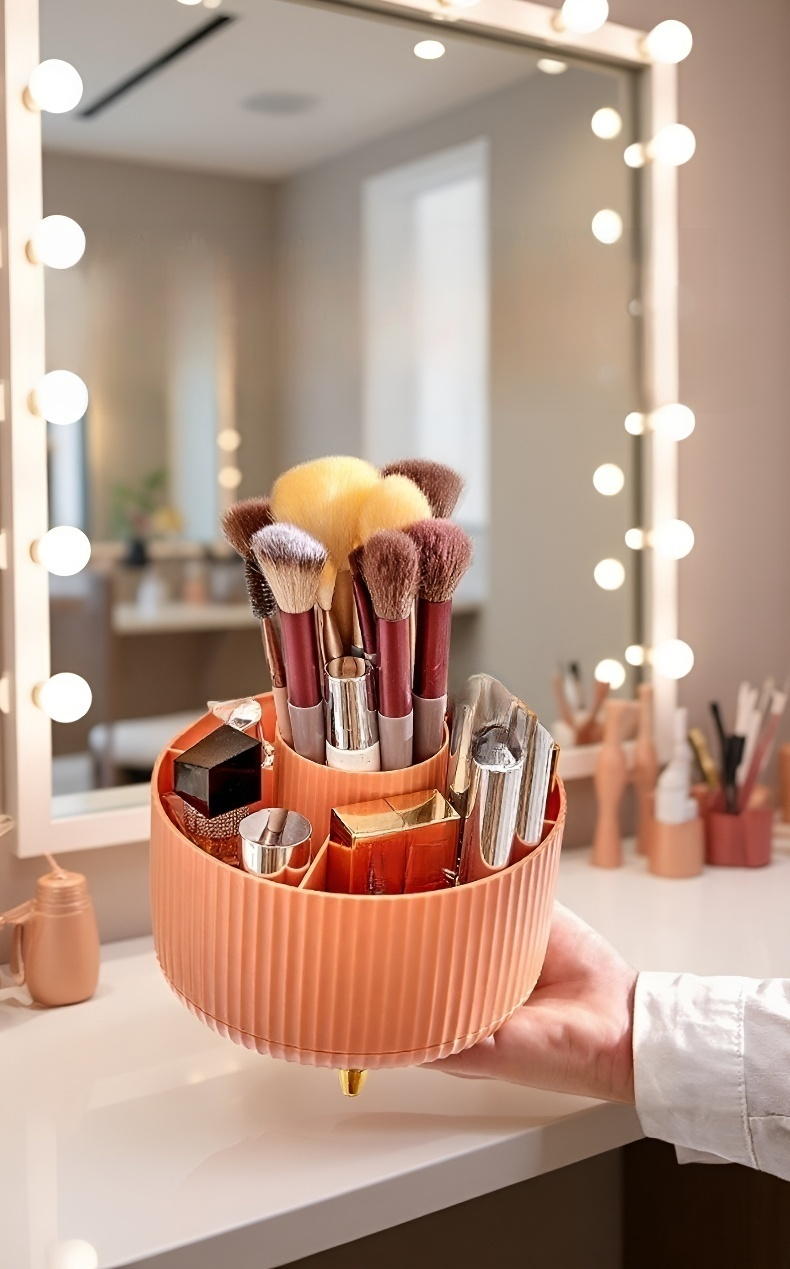 스타일리시한 디자인의 화장 브러쉬 홀더
