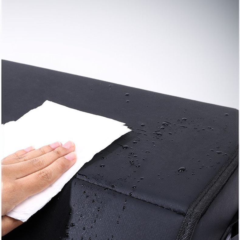 高品質素材使用のトランク収納ロッカー